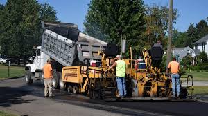 Best Driveway Crack Filling  in Pekin, IL